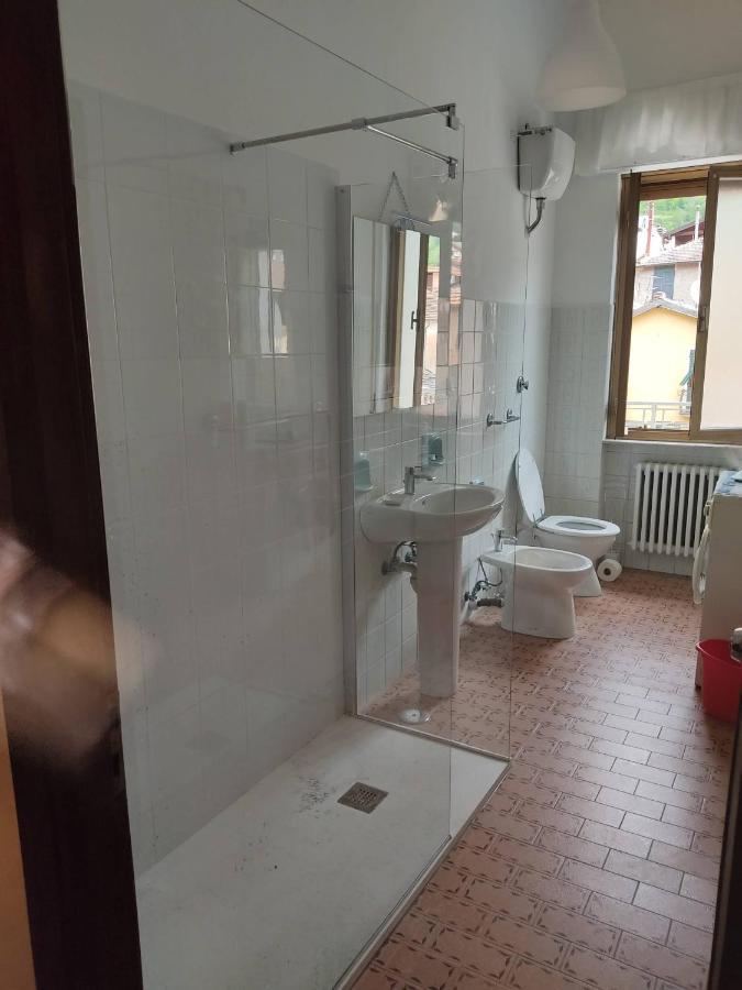 La Casa Di Gb Apartment Pieve di Teco Екстериор снимка